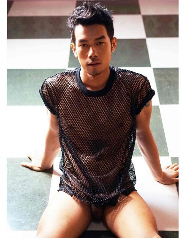 MAN-OMG-3---Guy-On-Hot-Street